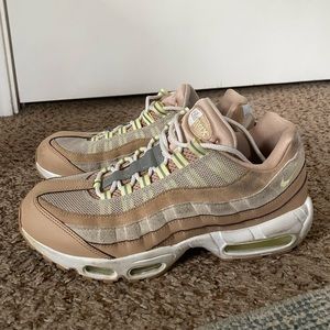 Nike Air Max 95 Women’s Shoe